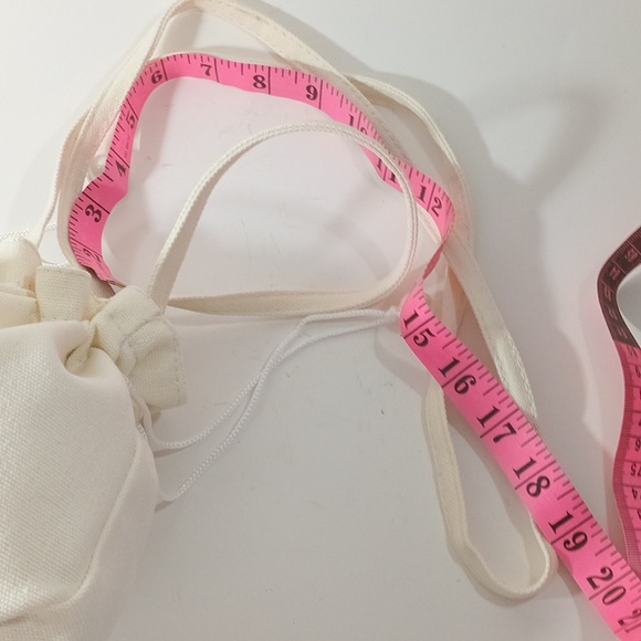 Women's Bucket Handbag Drawstring Purse Ivory Bridal Embroidery Flowers Blue - Picture 7 of 7